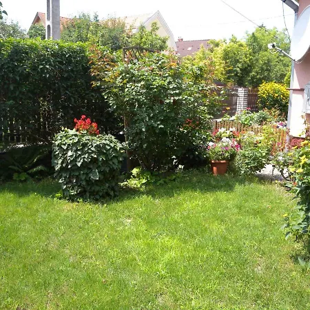 In - Balaton 19801 Casa de Férias *